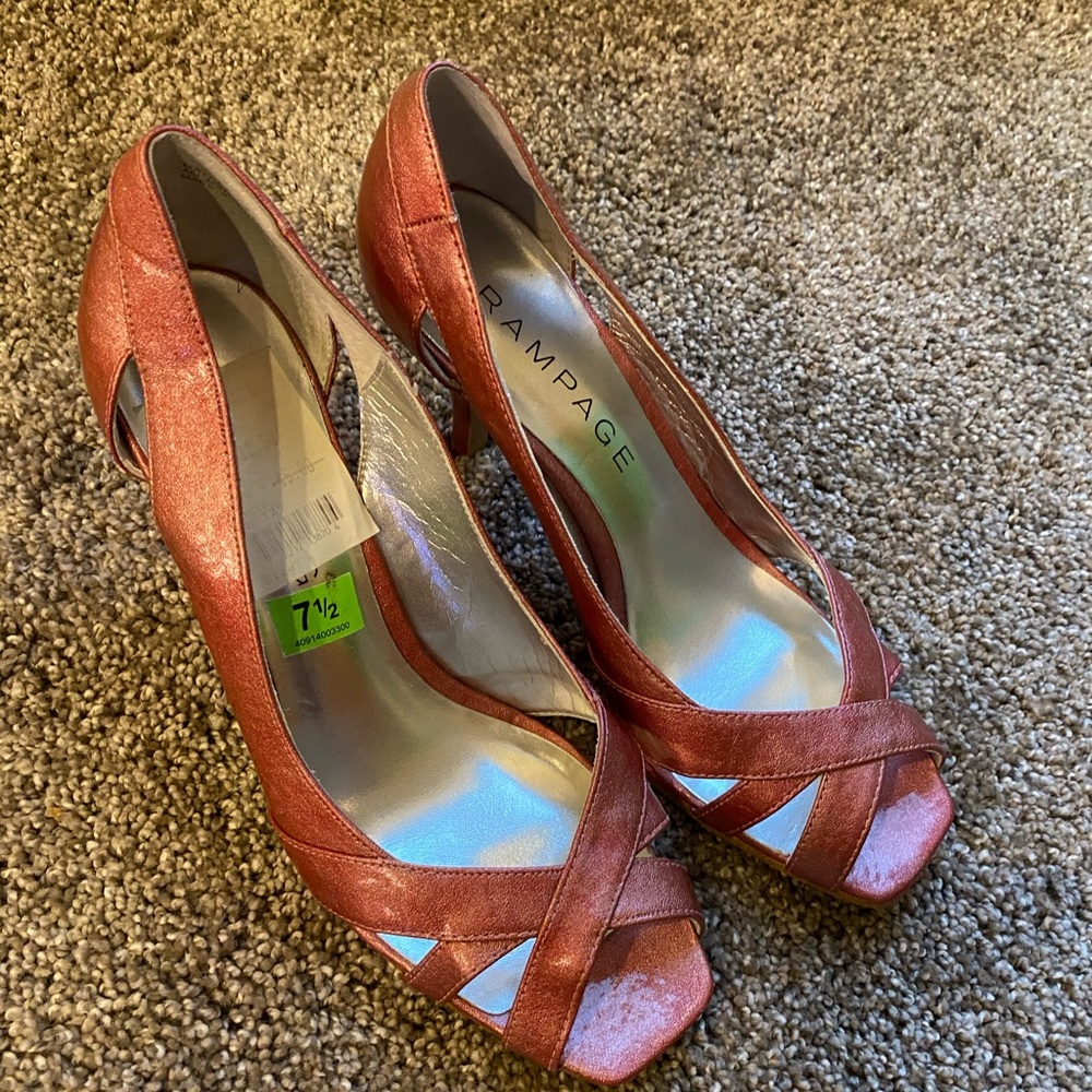EC Rampage sz 7.5 glossy pink open-toe heel